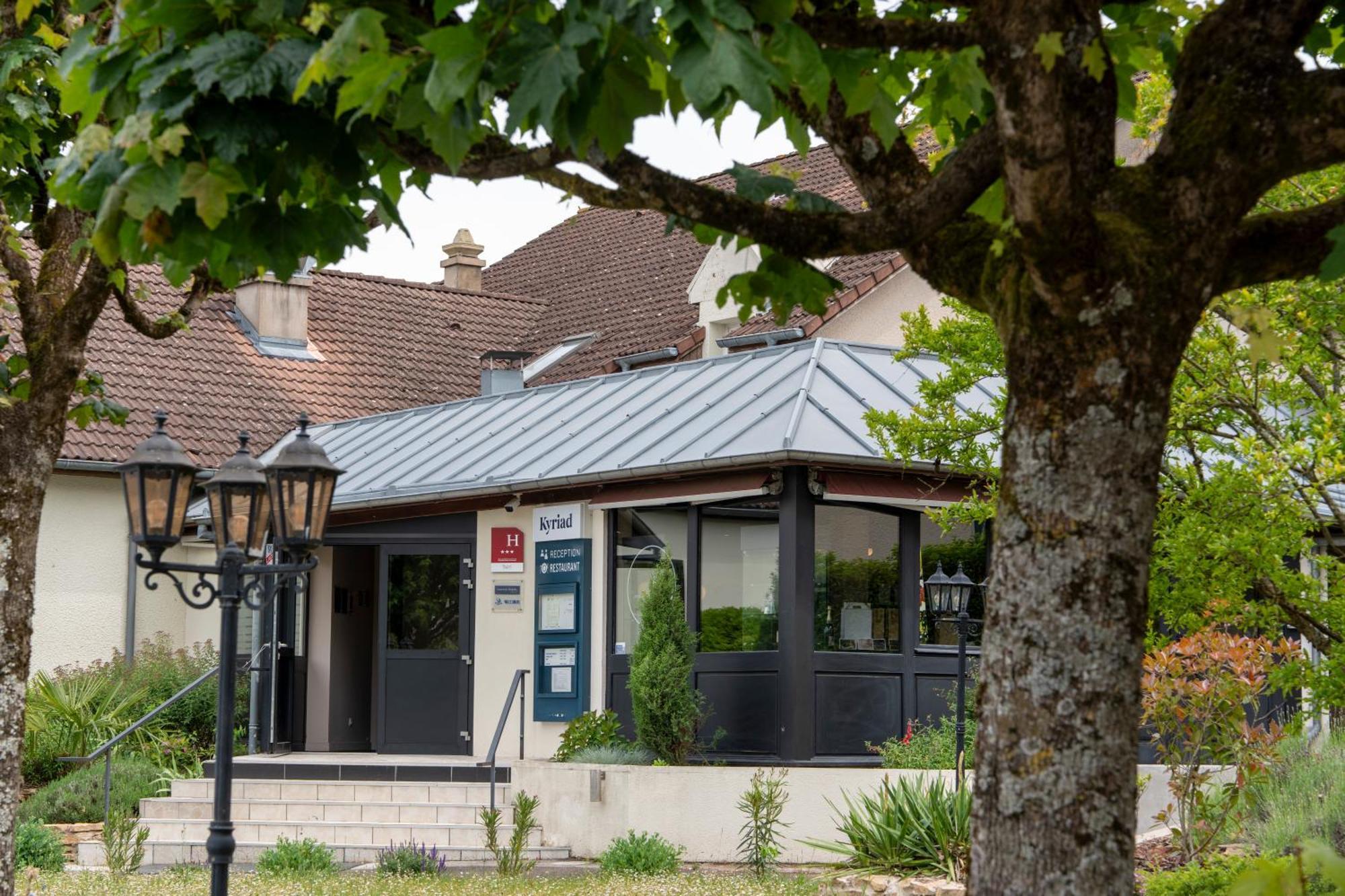 Kyriad Nuits Saint Georges Dijon Sud Екстериор снимка